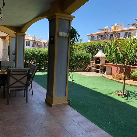 Apartamento Con Jardin Privado Y Acceso A Piscina Уелва Екстериор снимка